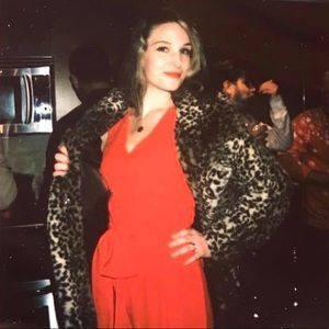 Meet your Posher, Anika